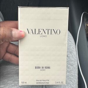 Valentino Uomo Born in Roma Ivory Fragrance